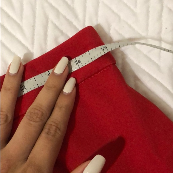 Red ruffle skirt - Picture 3 of 4